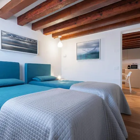 Ca Grifalconi Appartement *