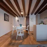 Ca Grifalconi Apartment *