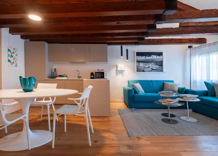 Ca Grifalconi Apartment *